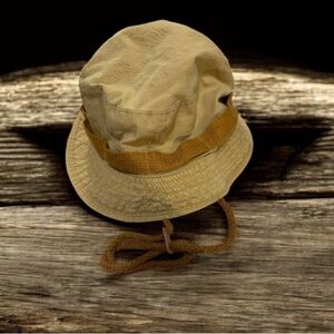 Bucket Hat with drawstring Urban Outfitters